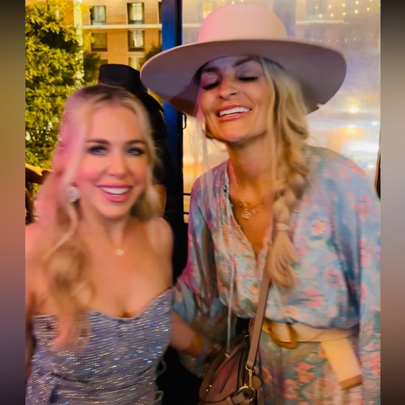 I’m On Instagram - Picture 12 of 16